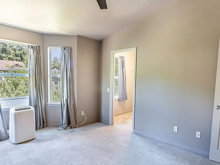 13176 SW Raptor Pl — Photo 17