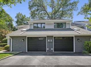 461 Tenafly Rd, Englewood, NJ 07631