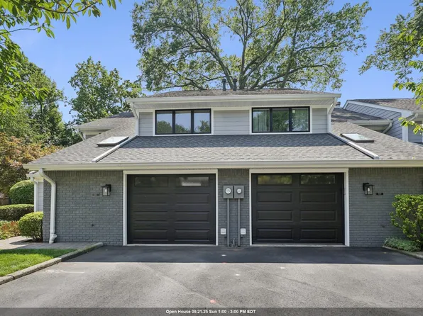 461 Tenafly Rd, Englewood, NJ 07631