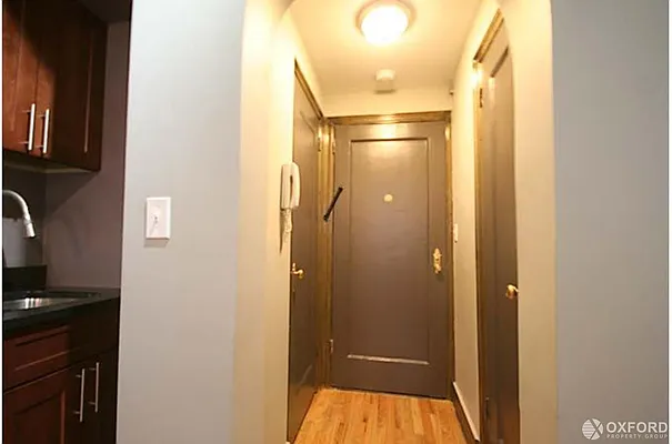 Rented by Oxford Property Group | media 7