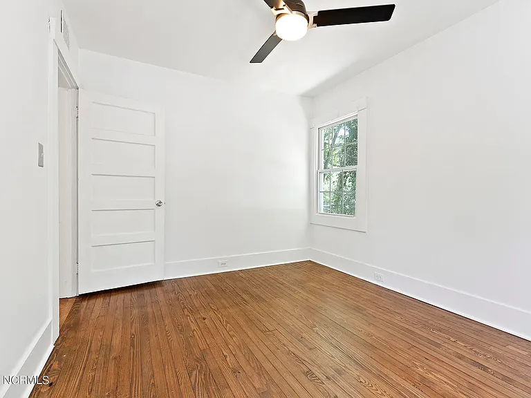 2214 Princess Place Dr — Photo 14