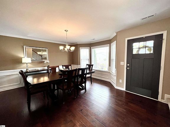 3rd image of 23 Ivyberry Rd