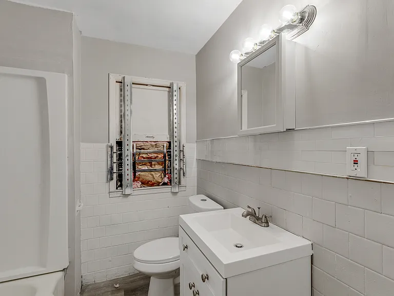 16446 E State Fair Ave — Photo 2