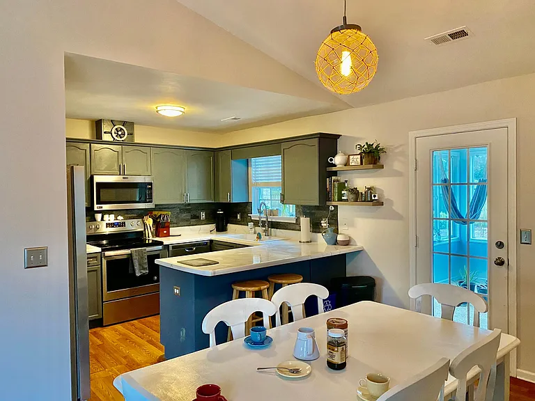 5426 Ulloa Pl — Photo 8