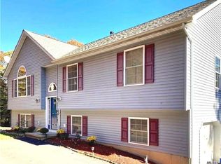 168 Dunn Town Rd, Wurtsboro, NY 12790