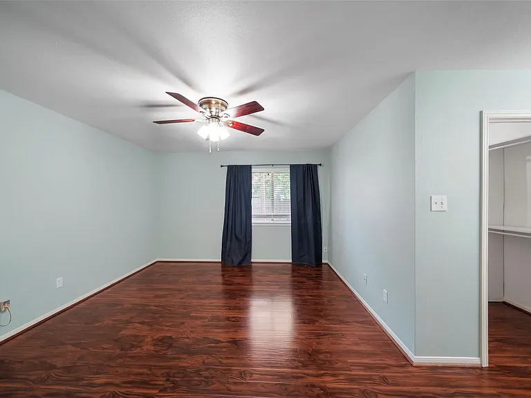 17206 Park Lodge Dr — Photo 16