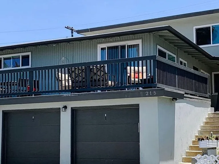 215 Avenida Granada — Photo 1