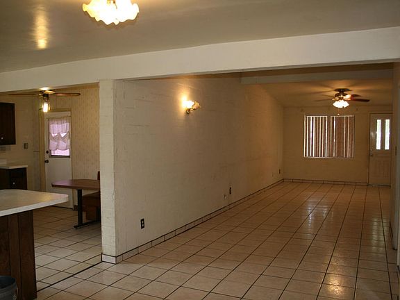 3rd image of 101 W San Pedro