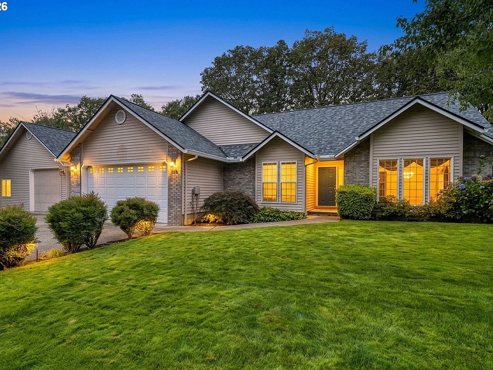 1st image of 105 Madrona Ct