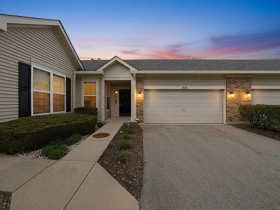 1st image of 646 S Cadillac Cir
