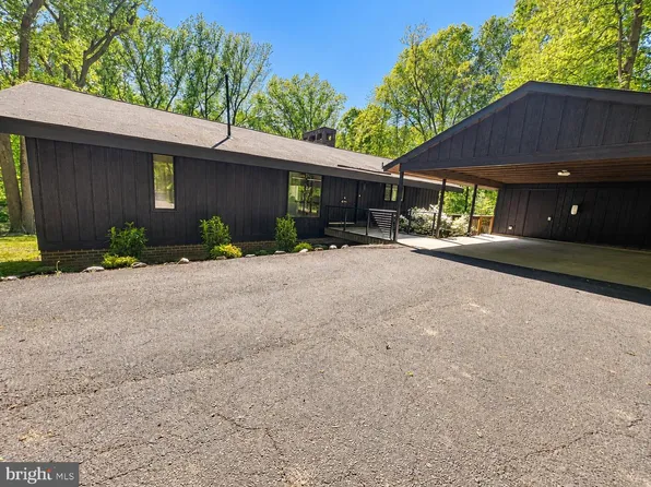 10236 Lawyers Rd, Vienna, VA 22181