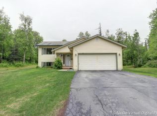 3952 N Forestwood Dr, Palmer, AK 99645