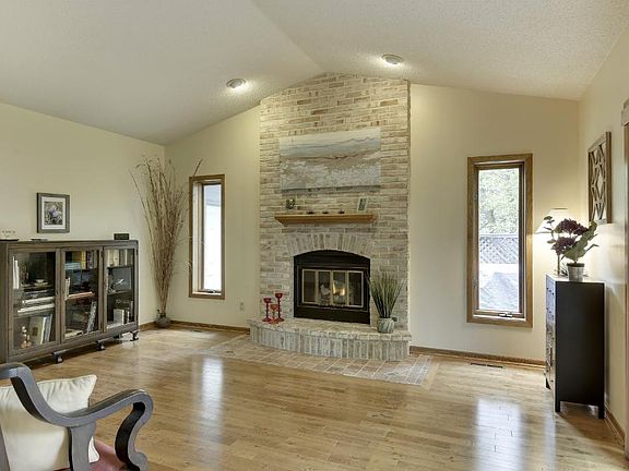 5th image of 3749 Brunet Ct