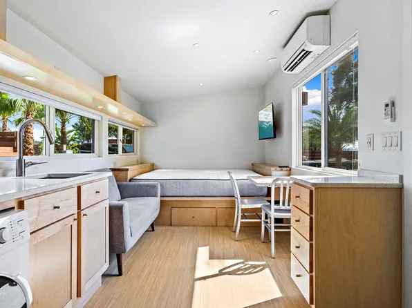 11014 N Us Highway 301 #31, Thonotosassa, FL 33592