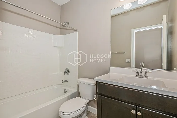 30151 W Clarendon Ave — Photo 24