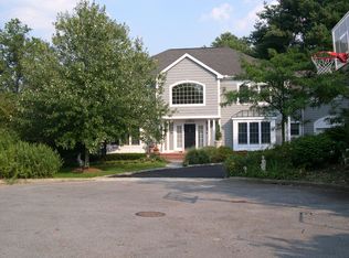 3 Hillandale Cl, Scarsdale, NY 10583