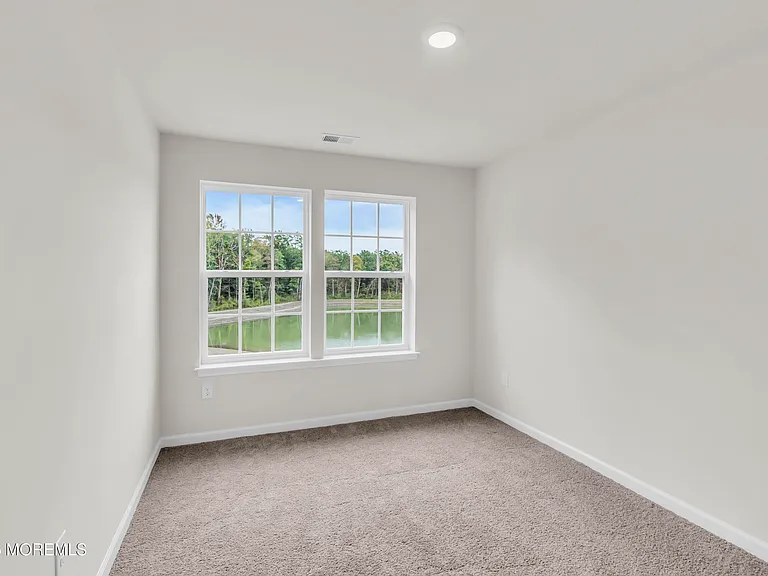 22 Forest Park Dr — Photo 25