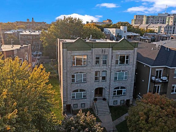3rd image of 6128 S University Ave Unit 35