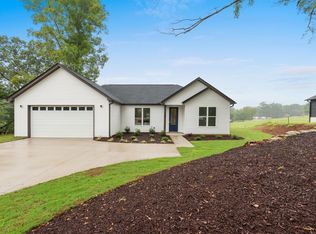 369 Tigerville Rd, Travelers Rest, SC 29690