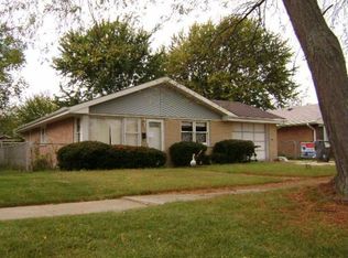 3132 Hopkins St, Steger, IL 60475