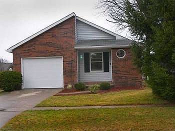 1st image of 406 Cedar Ln