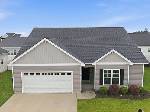 2nd image of 1701 Penncross Drive