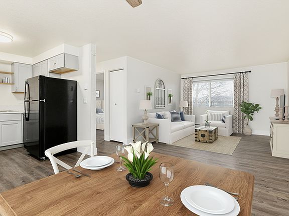 Renovated Ktichen, Dining & Living