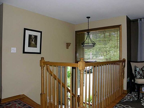 2nd image of 4461 Greengrove Dr