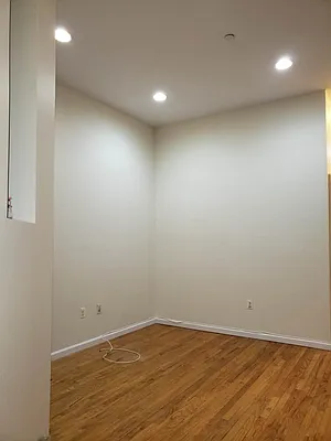 Rented by Ivey North LLC | media 9