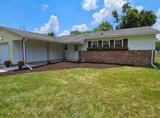 9 Heathwood Dr, East Windsor, NJ 08520