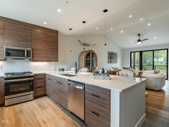 102 Saddle Mountain Camp Road, Granby, CO 80446