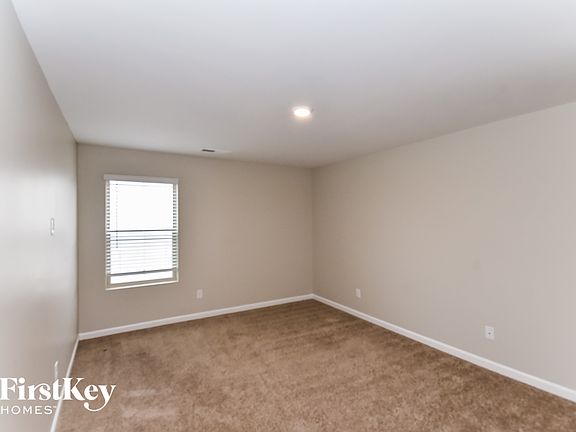 3rd image of 3006 Chris Cir