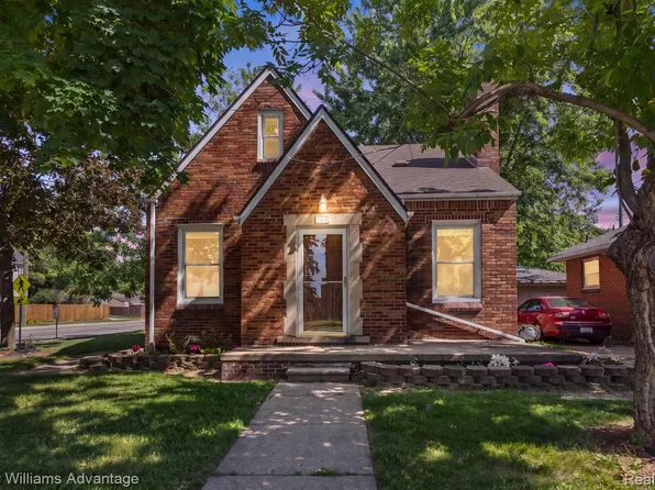 307 E Chesterfield St, Ferndale, MI 48220