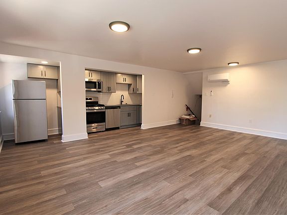 5th image of 326 W Chelten Ave APT 100