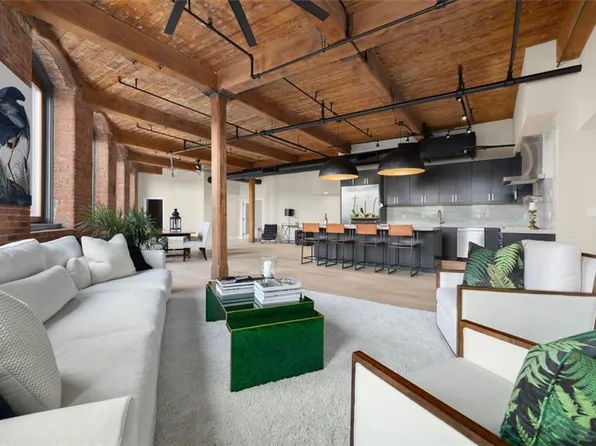 116 Chestnut St Suite G, Providence, RI 02903