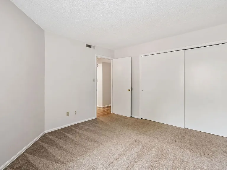 952 Acapulco Ct — Photo 21
