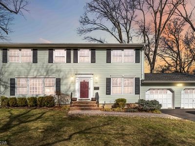 40 Robin Hood Ln, Chatham, NJ, 07928