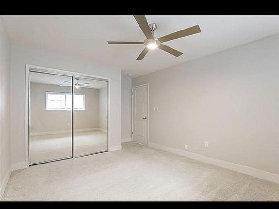 4th image of 94 Winslow Ct #1