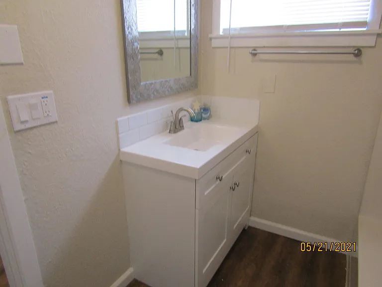 10625 Sheridan Ave S — Photo 12