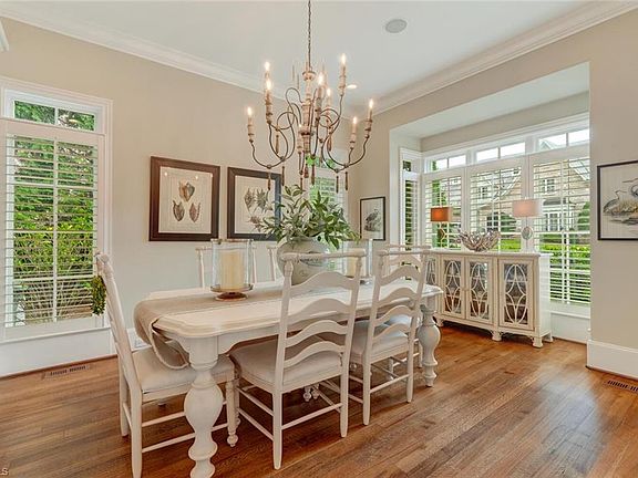5th image of 3 Granville Oaks Ct