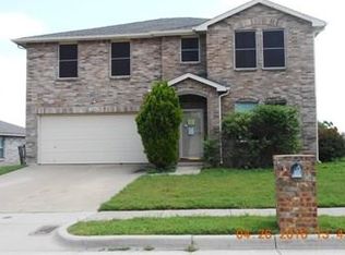 5200 Prestwick Dr, Fort Worth, TX 76135