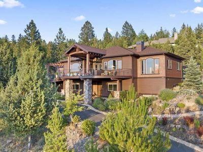 2944 NW Horizon Dr, Bend, OR, 97703