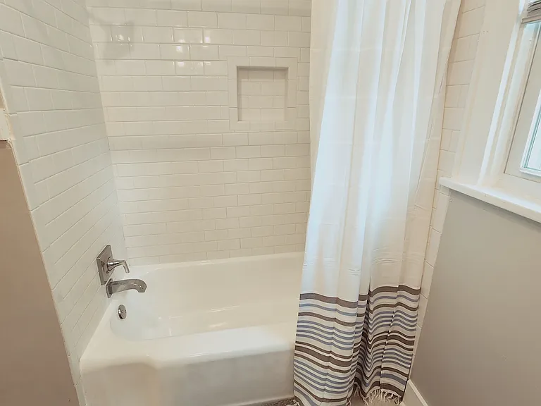 1300 S Court St #1304 — Photo 12
