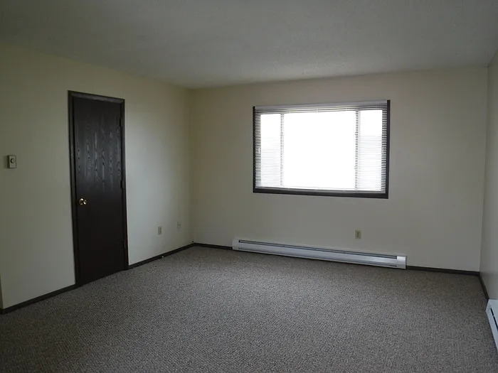 917 Pullman St #2 — Photo 8