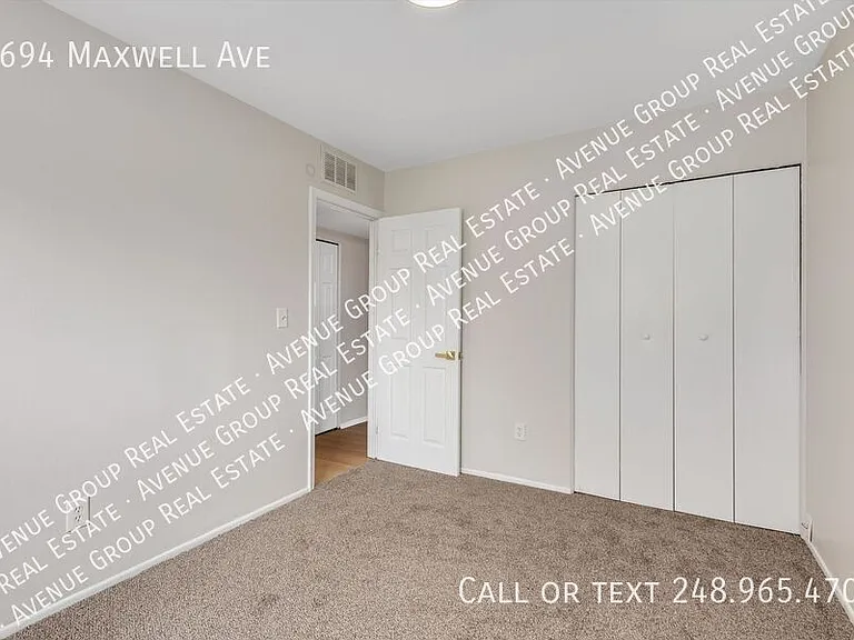 8694 Maxwell Ave — Photo 14