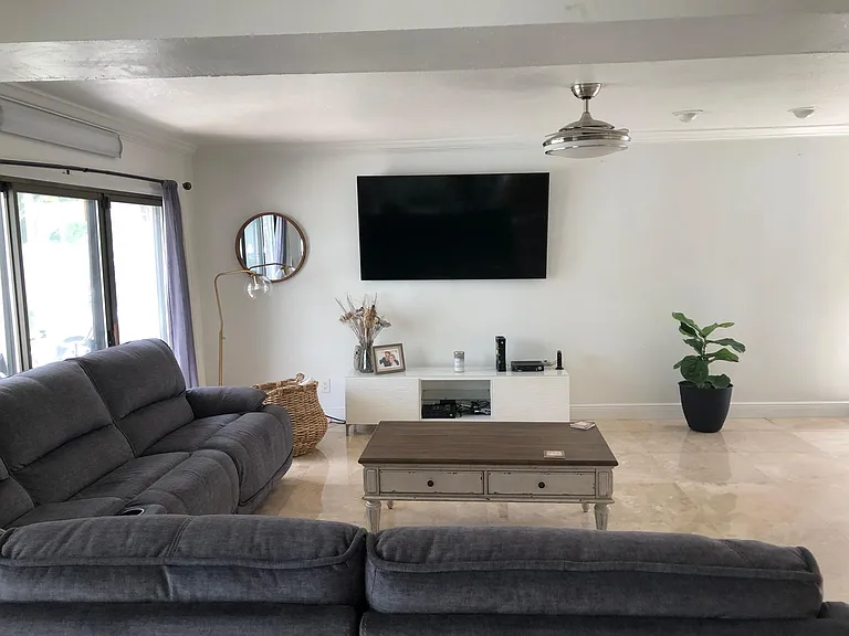 433 Pelican Bay Dr — Photo 15