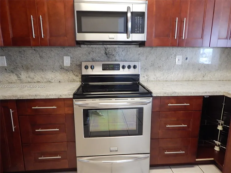 8964 W Flagler St #109 — Photo 9