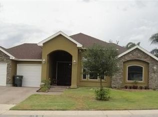 118 Michoacan Loop, Laredo, TX 78045