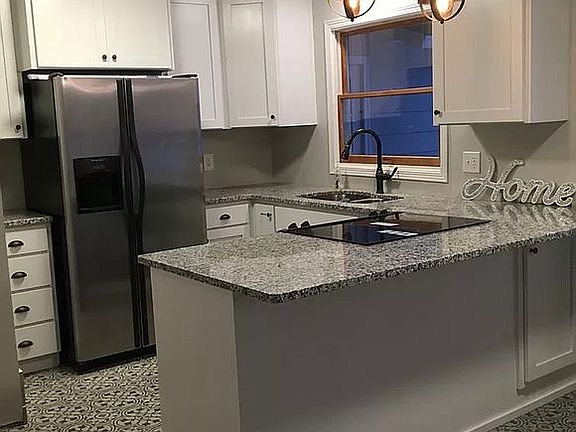 2nd image of 1070 Homer Ave