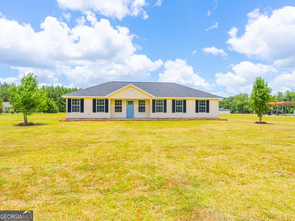 6997 College Ave, Blackshear, GA 31516